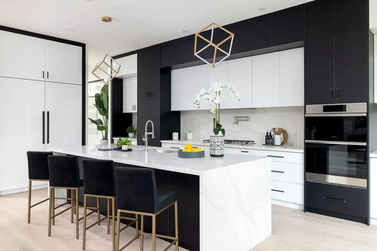 Modern kitchen renovation inspiration